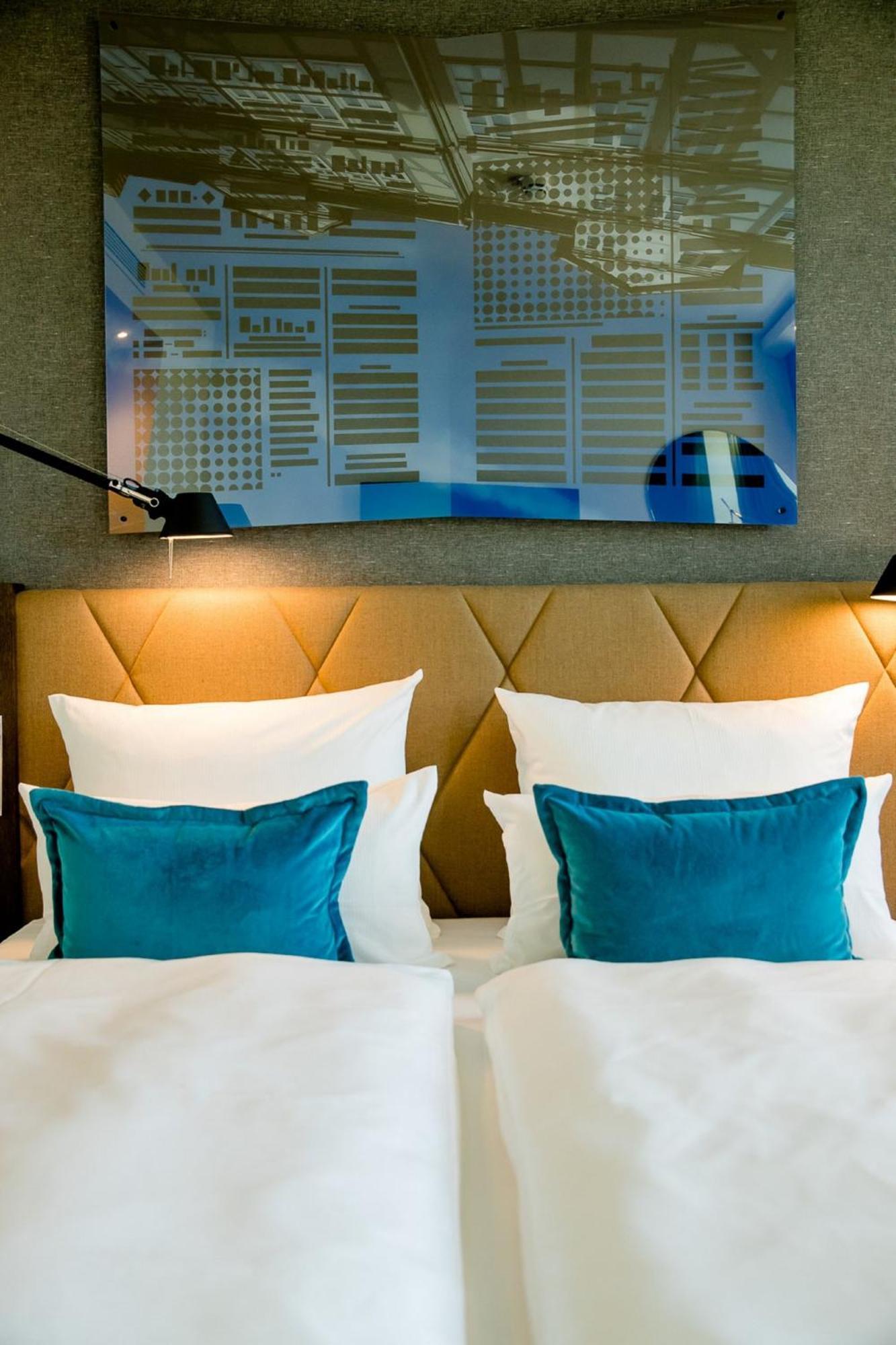 Motel One Hannover-Oper Екстериор снимка