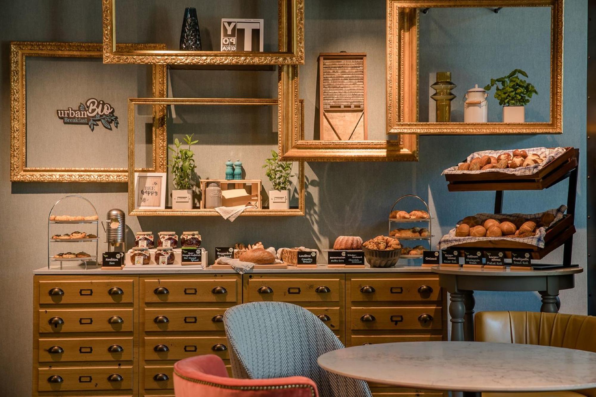 Motel One Hannover-Oper Екстериор снимка