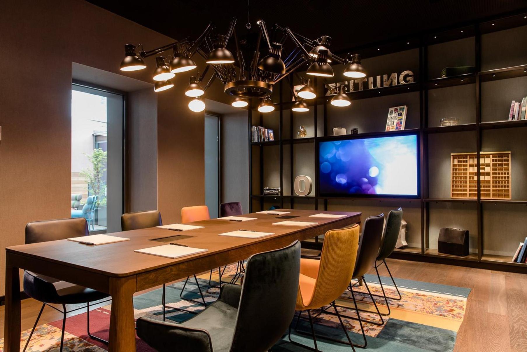 Motel One Hannover-Oper Екстериор снимка